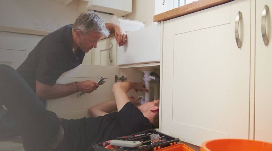 Plumber in La Harpe, KS